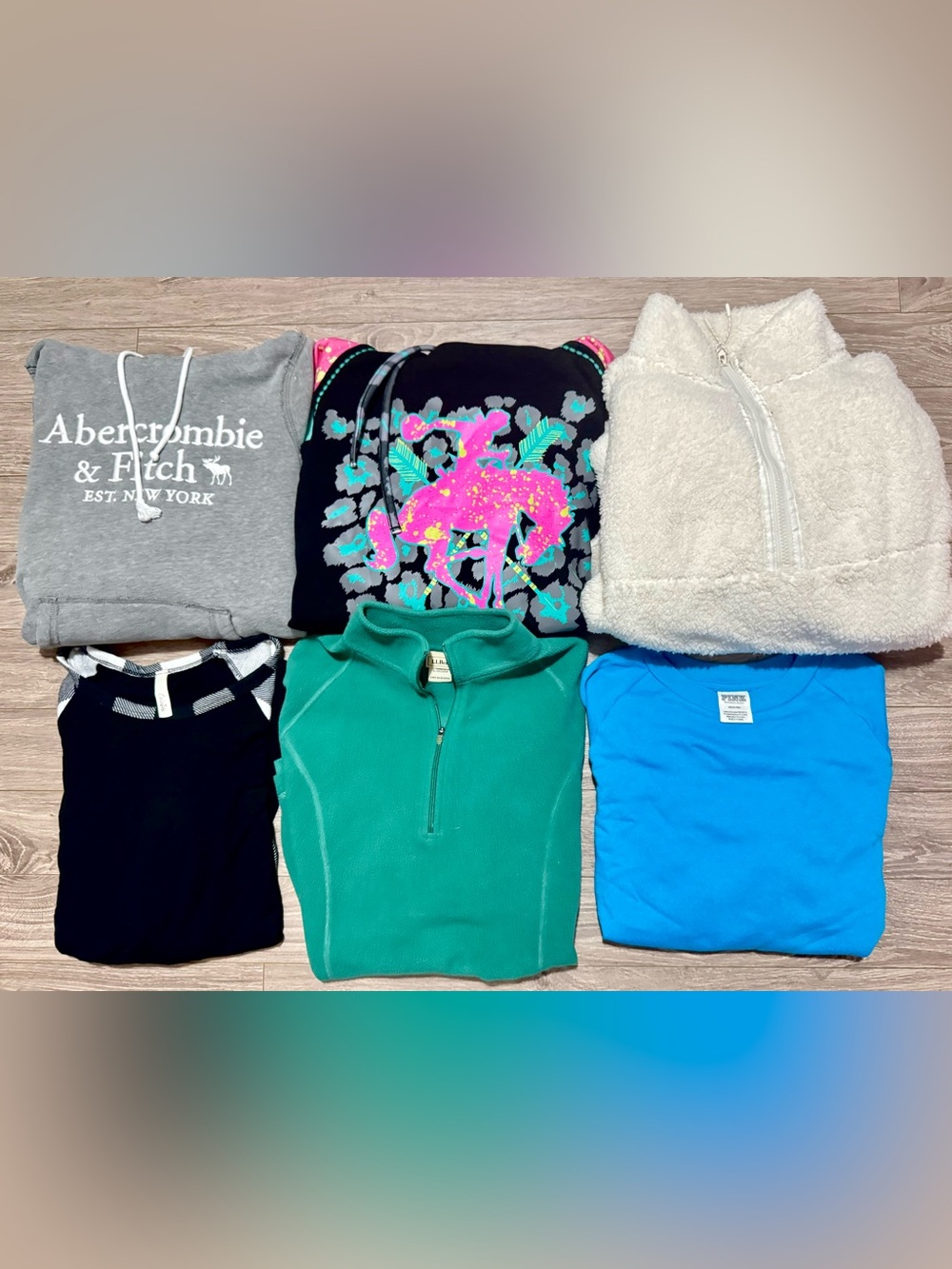Women’s medium bundle